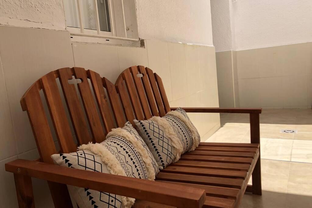 M4 Cool Terrace. 1 Min To Metro. 15 Min To Center Apartment Esplugues de Llobregat Exterior foto