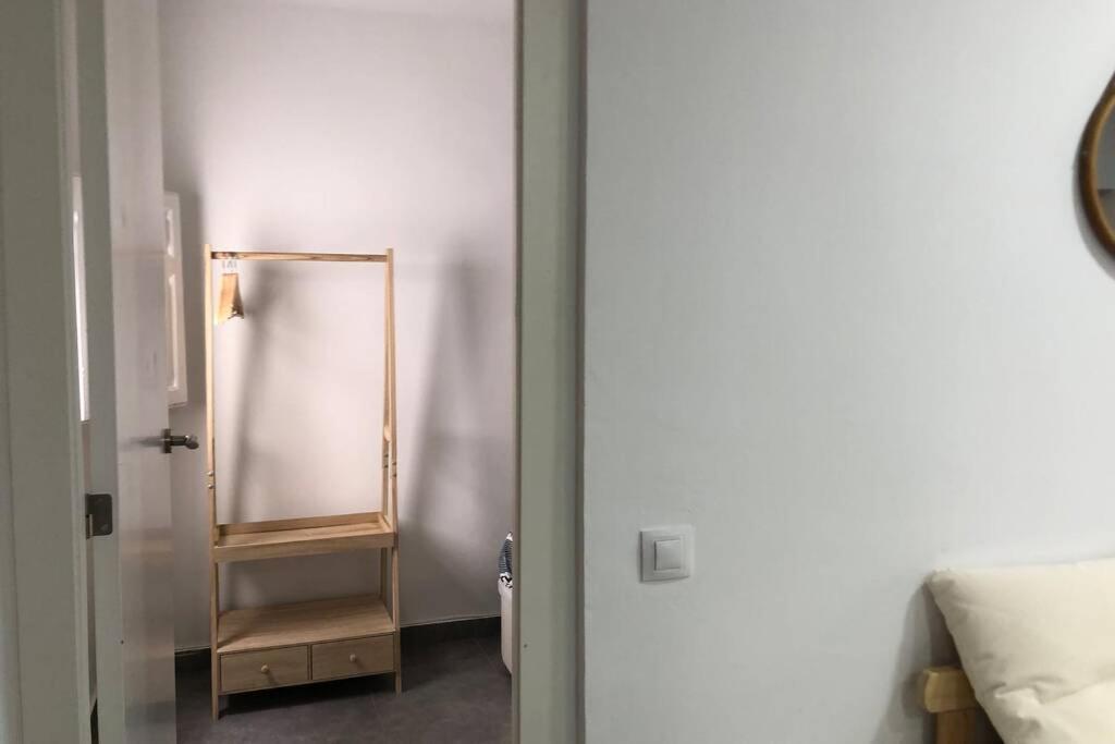 M4 Cool Terrace. 1 Min To Metro. 15 Min To Center Apartment Esplugues de Llobregat Exterior foto